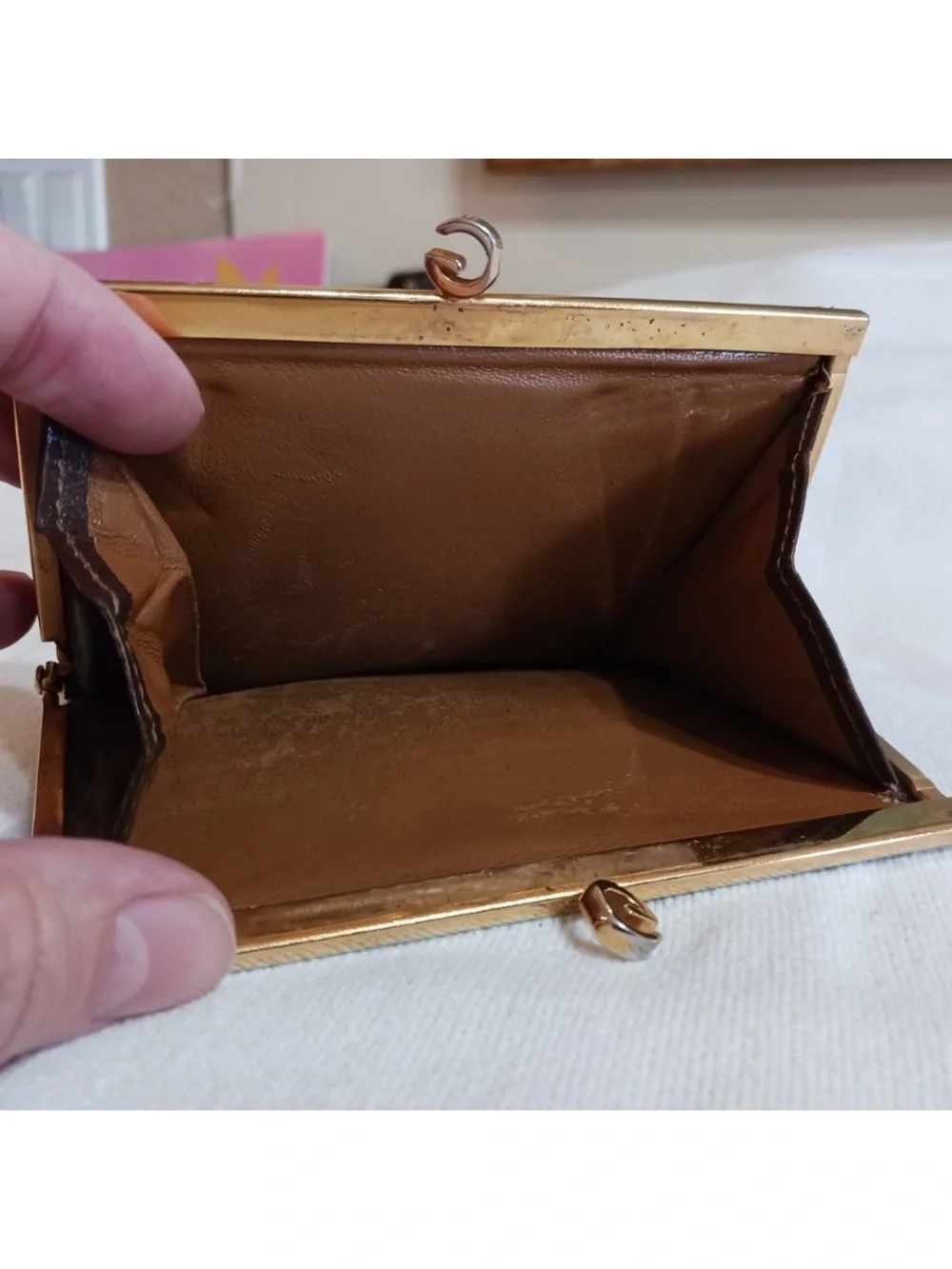 Gucci Dark Brown Leather Wallet - Picture 9 of 10